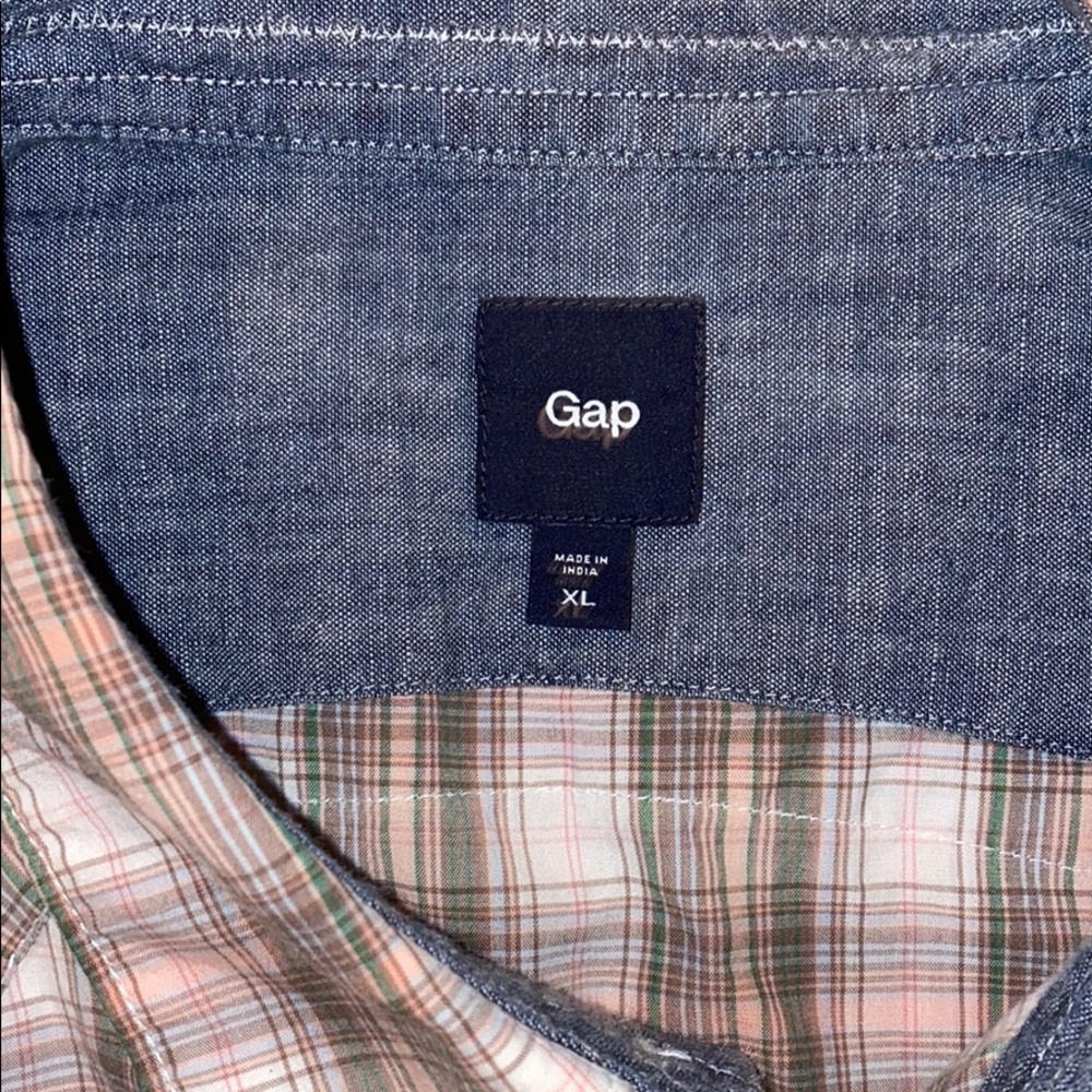 Gap Button Up Down - image 2